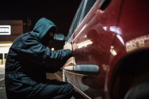Sen o kradzieży samochodu, czy jawa? Zaglądamy do sennika… i garażu